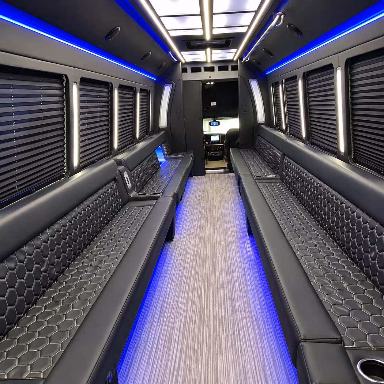 affordable lincoln prom party bus prices split across your group