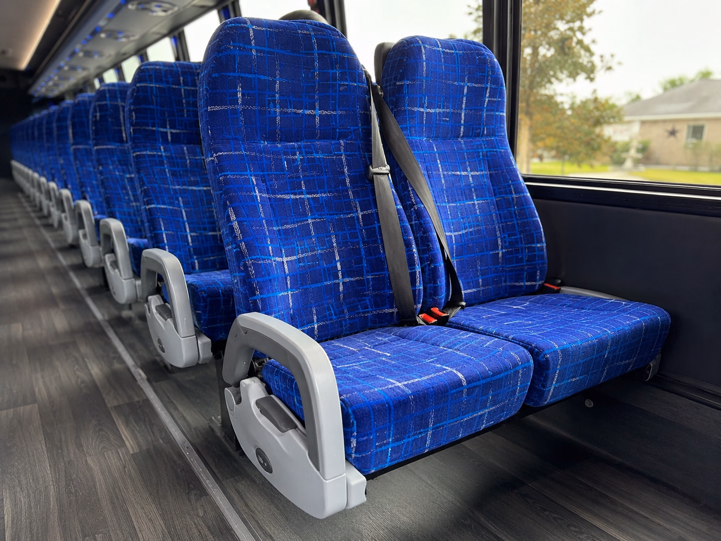 budget friendly school charter bus prices in lincoln