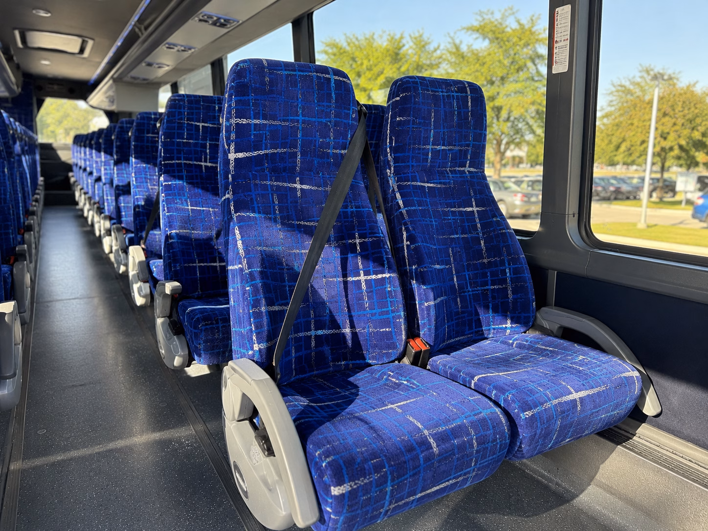 employee shuttles for lincoln offices and job sites