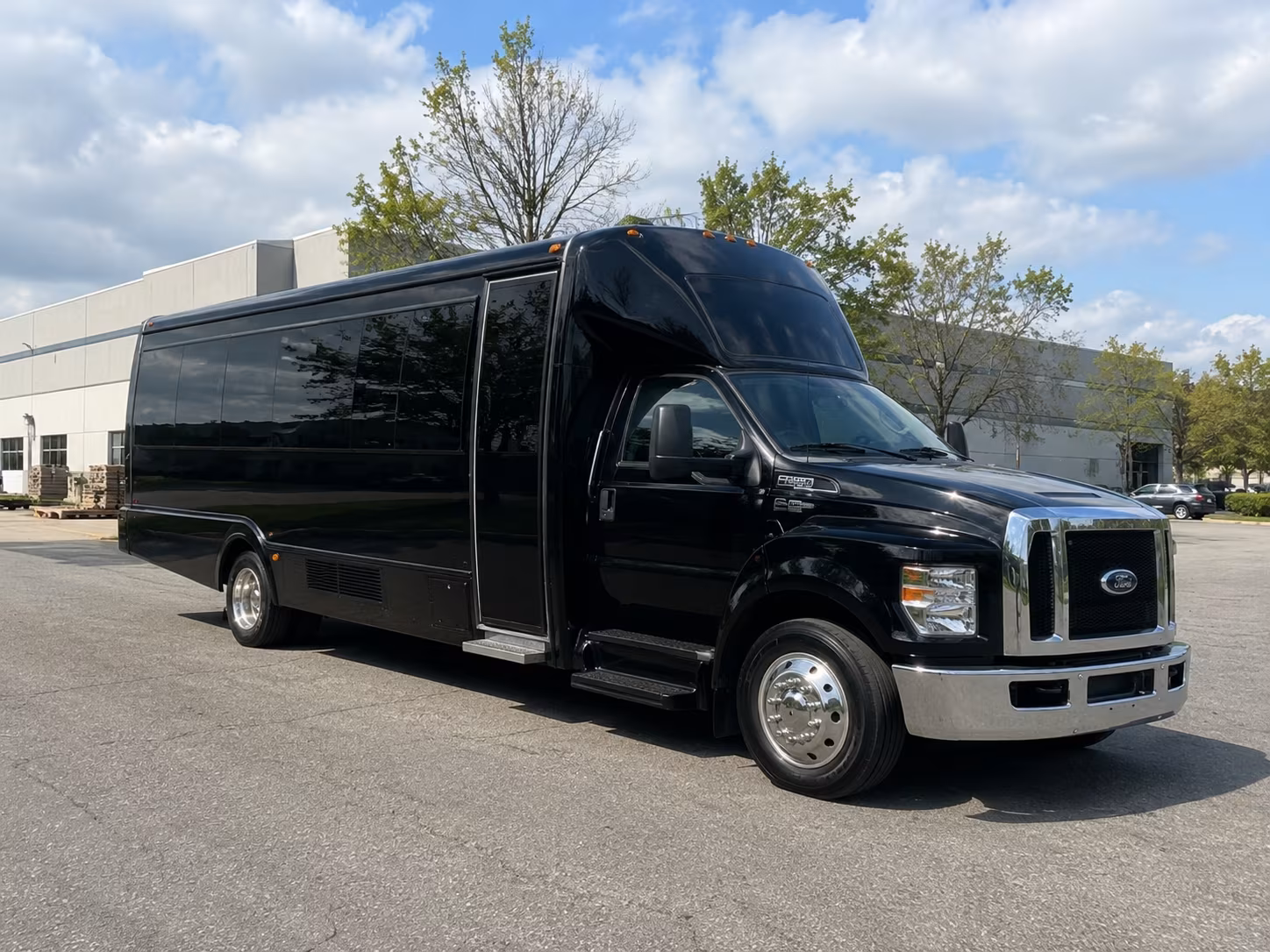 rent a lincoln prom party bus or charter bus today